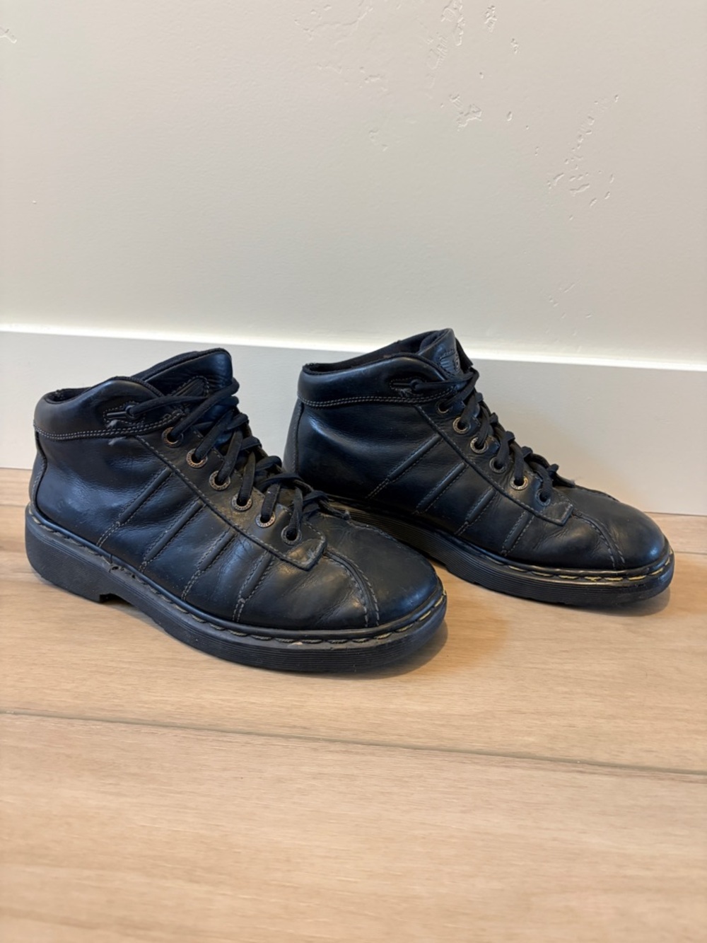 Dr. Martens Men's US 9 Vintage 90s Chunky Platform Shoes Goth Black Leather Rare